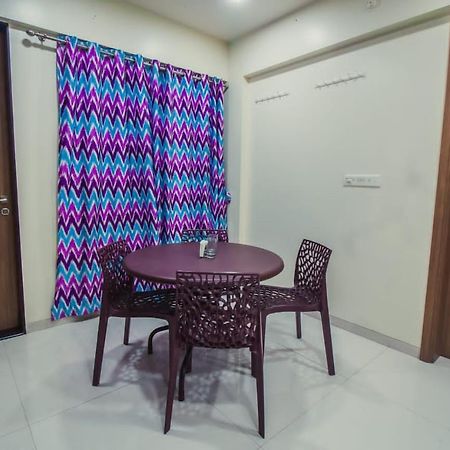 Atithi Service Apartment Pune Eksteriør billede